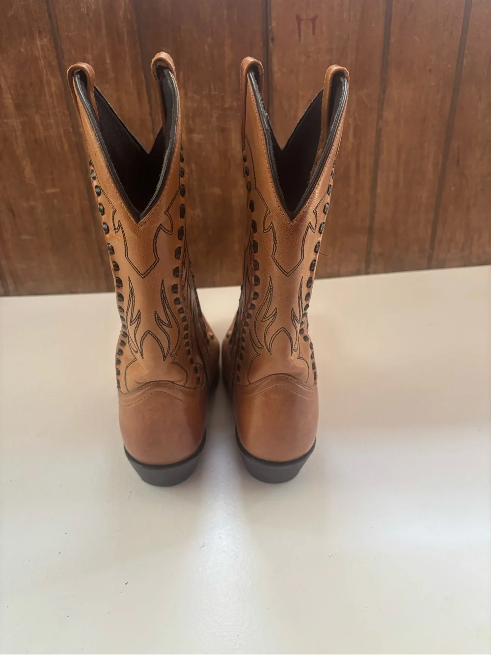 Laredo Men's Laramie Snip-Toe Western Boots size 10 EW